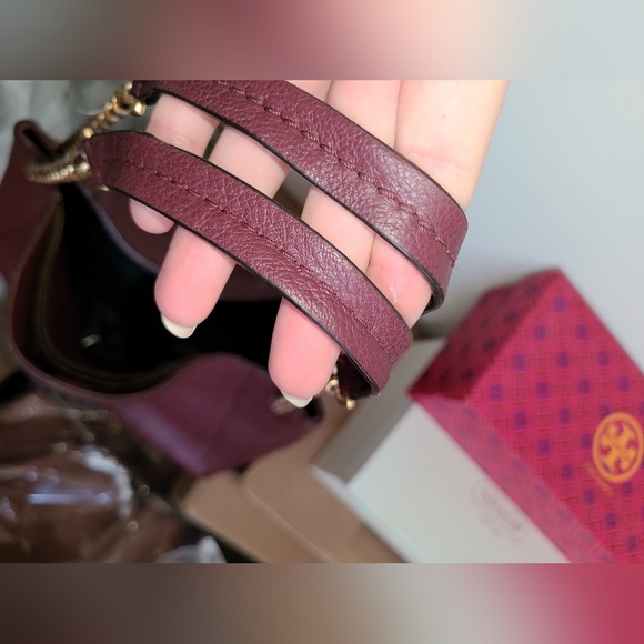 Tory Burch Designer McGraw Leather Burgundy Tote Purse Handbag - Picture 10 of 12